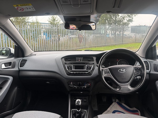 Used Hyundai i20 2015 for sale - 76243016: Photo 13