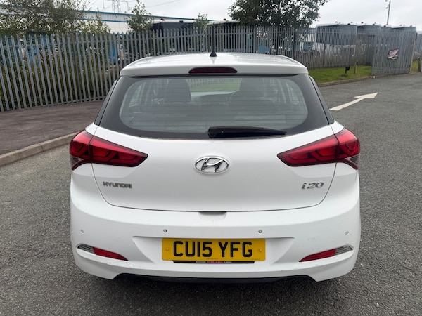 Used Hyundai i20 2015 for sale - 76243016: Photo 4