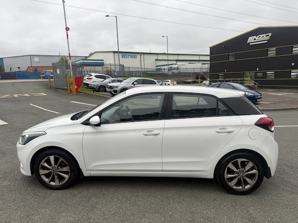 Used Hyundai i20 2015 for sale - 76243016: Photo 6