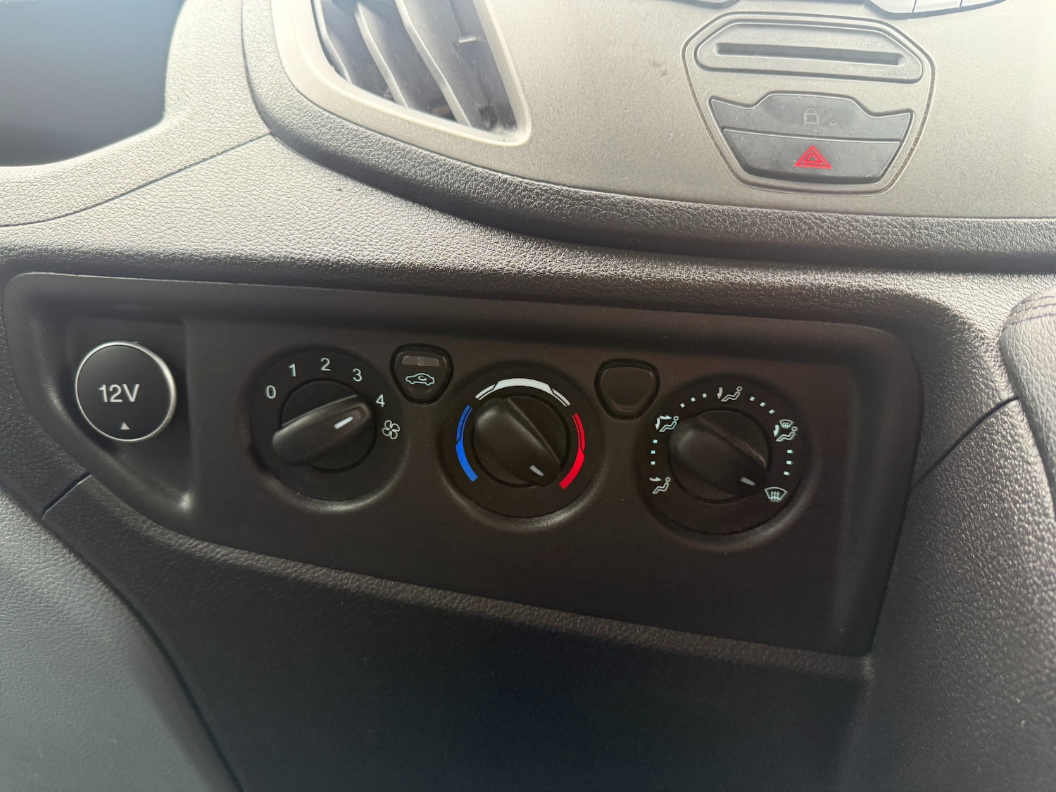 Used Ford Transit 2018 for sale - 76288363: Photo 23