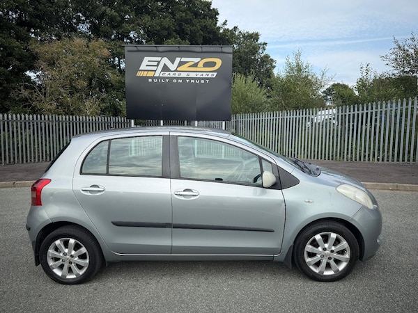 Used Toyota Yaris 2007 for sale - 75726616: Photo 2