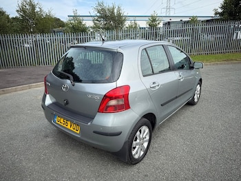 Used Toyota Yaris 2007 for sale - 75726616: Photo