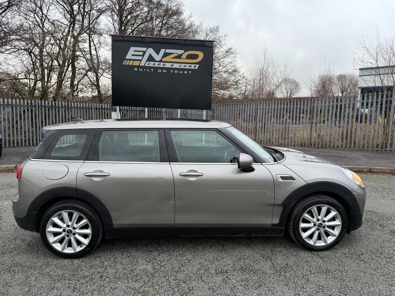 Used MINI Clubman 2015 for sale - 77324514: Photo 2