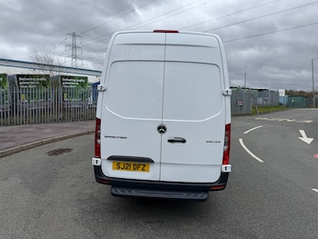 Used Mercedes-Benz Sprinter 2021 for sale - 78133932: Photo