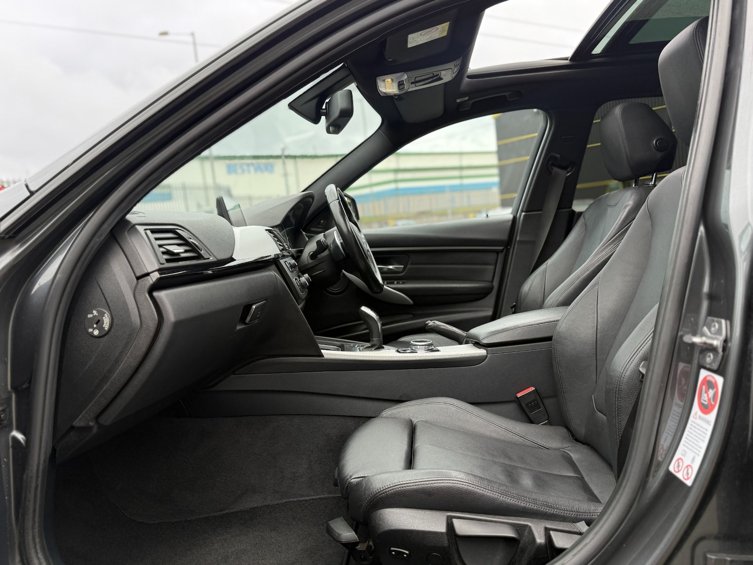 Used BMW 3 Series 2014 for sale - 77707870: Photo 10