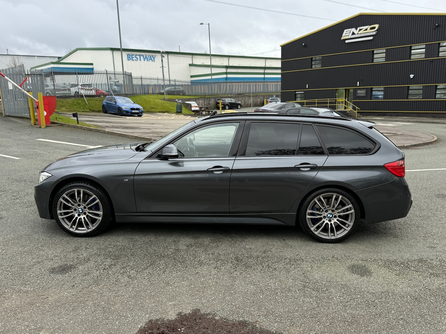 Used BMW 3 Series 2014 for sale - 77707870: Photo 7