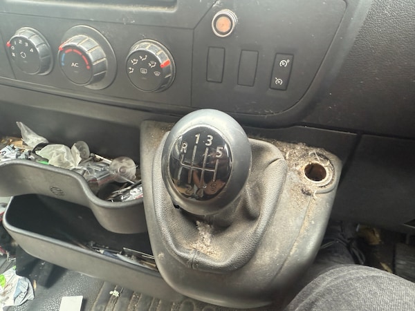Used Nissan NV400 2012 for sale - 76266172: Photo 14