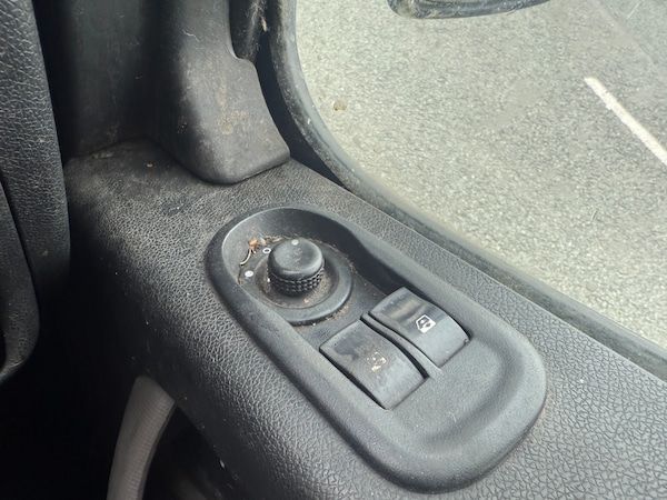 Used Nissan NV400 2012 for sale - 76266172: Photo 16