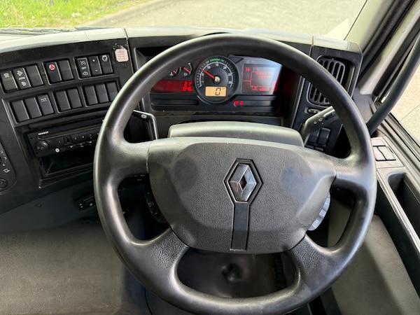 Used Renault Other 2015 for sale - 76287493: Photo 17