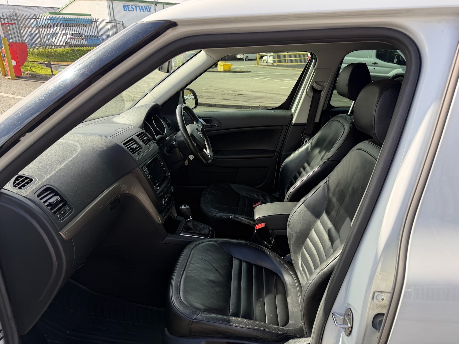 Used Skoda Yeti 2017 for sale - 78039249: Photo 9