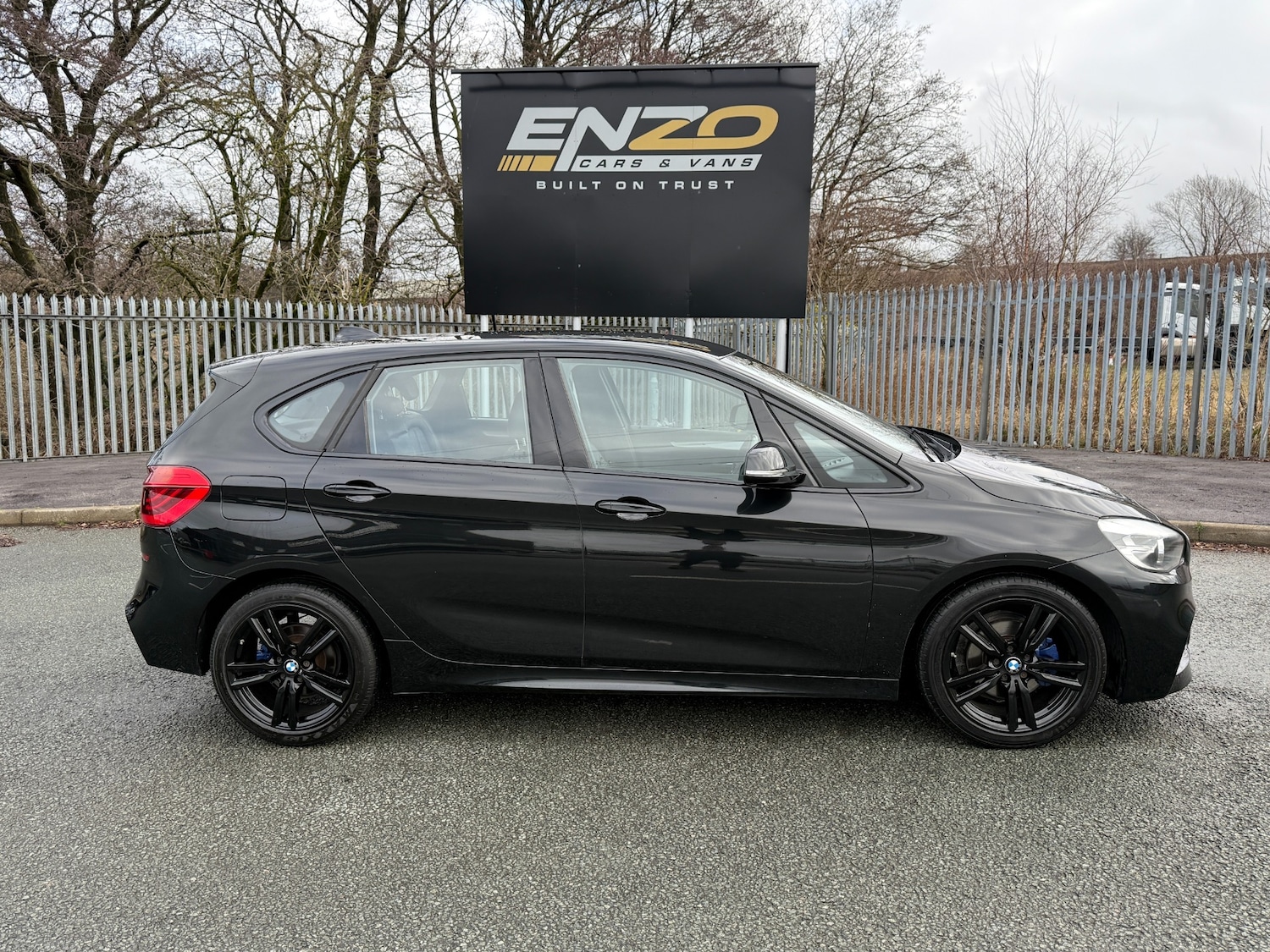 Used BMW 2 Series 2017 for sale - 77487340: Photo 2