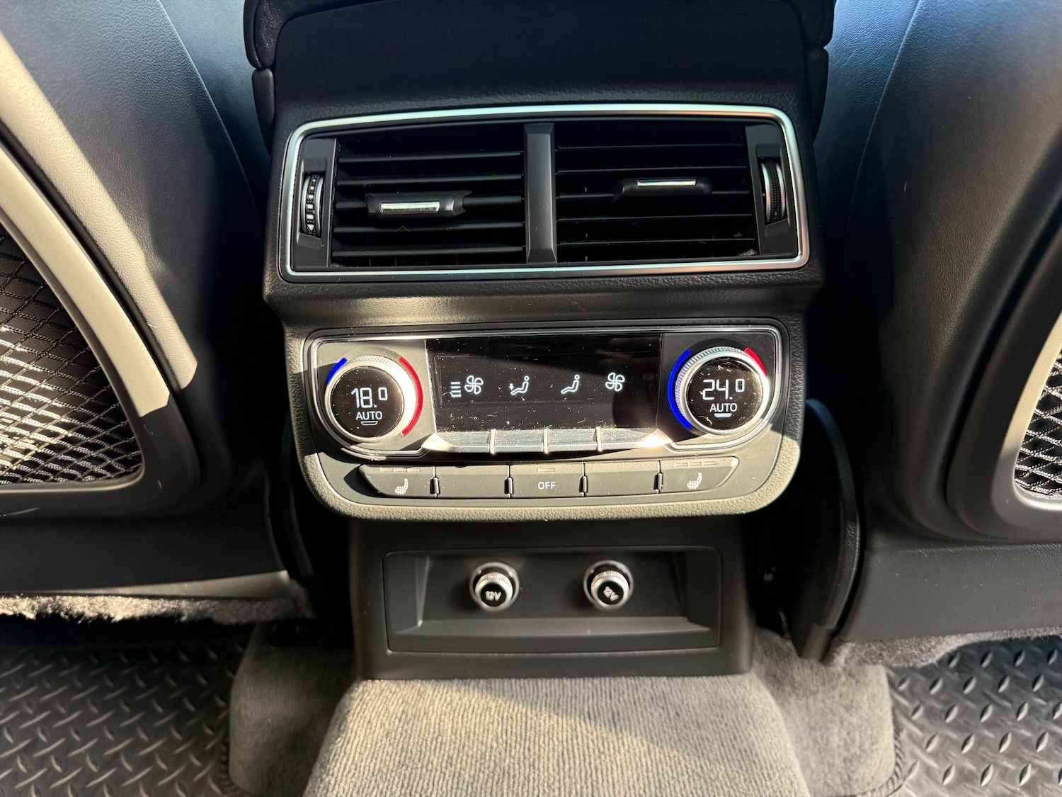 Used Audi Q7 2018 for sale - 77460393: Photo 16