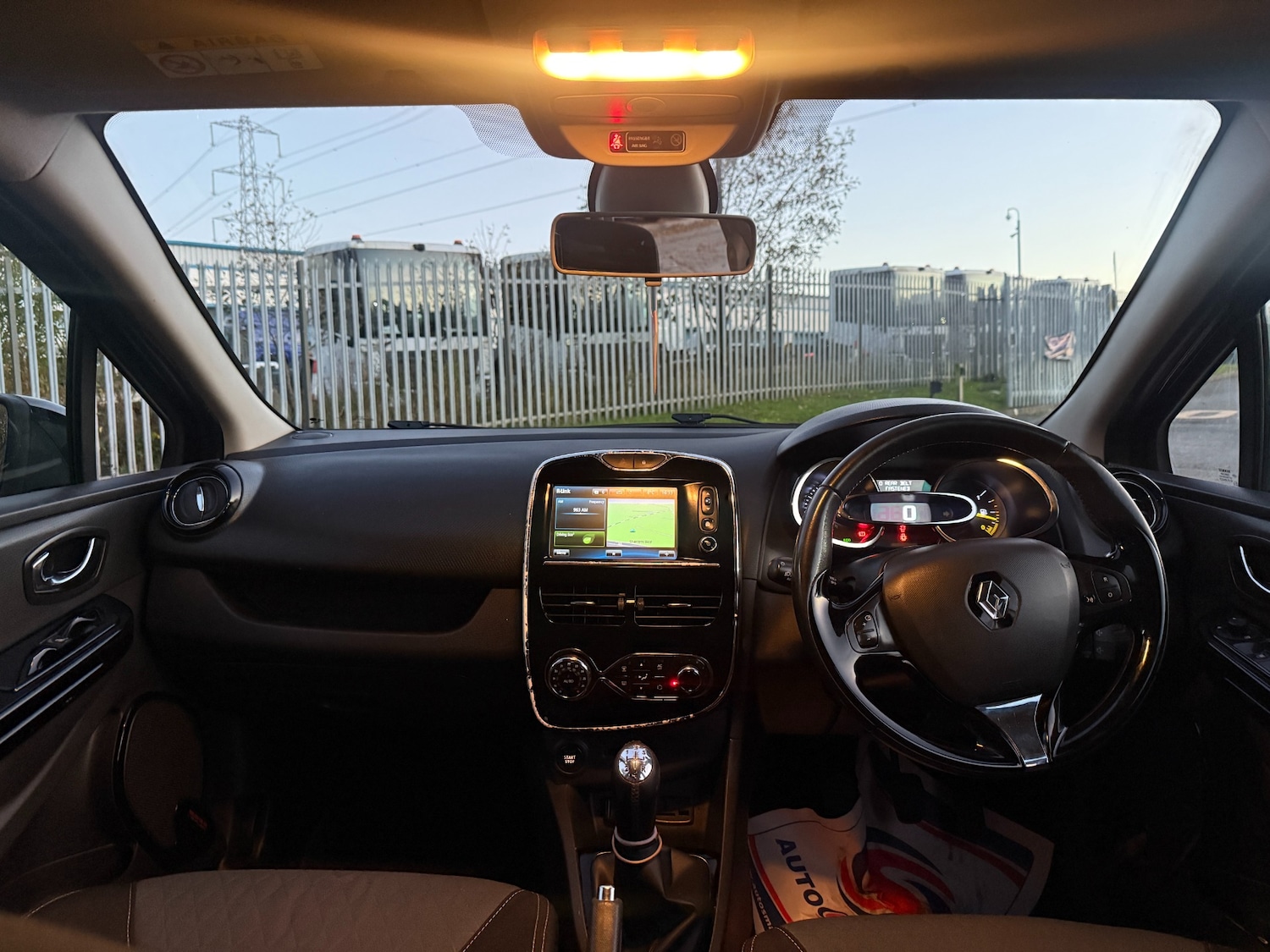 Used Renault Clio 2014 for sale - 76681666: Photo 15