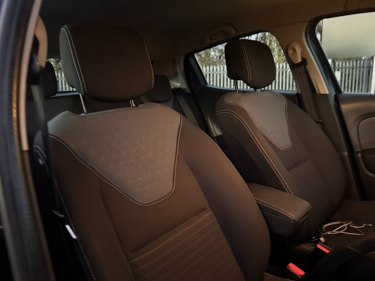 Used Renault Clio 2014 for sale - 76681666: Photo 17