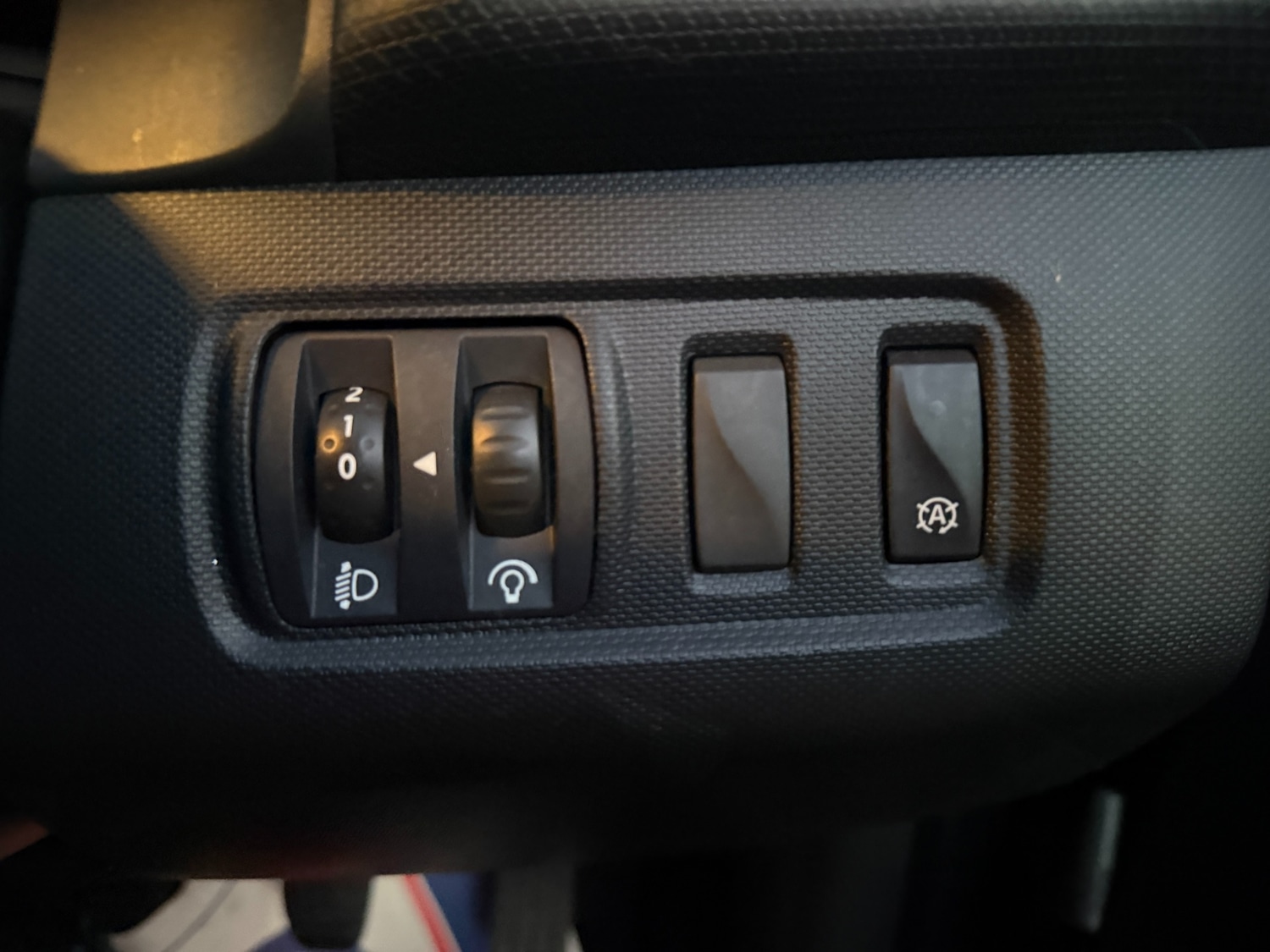 Used Renault Clio 2014 for sale - 76681666: Photo 20