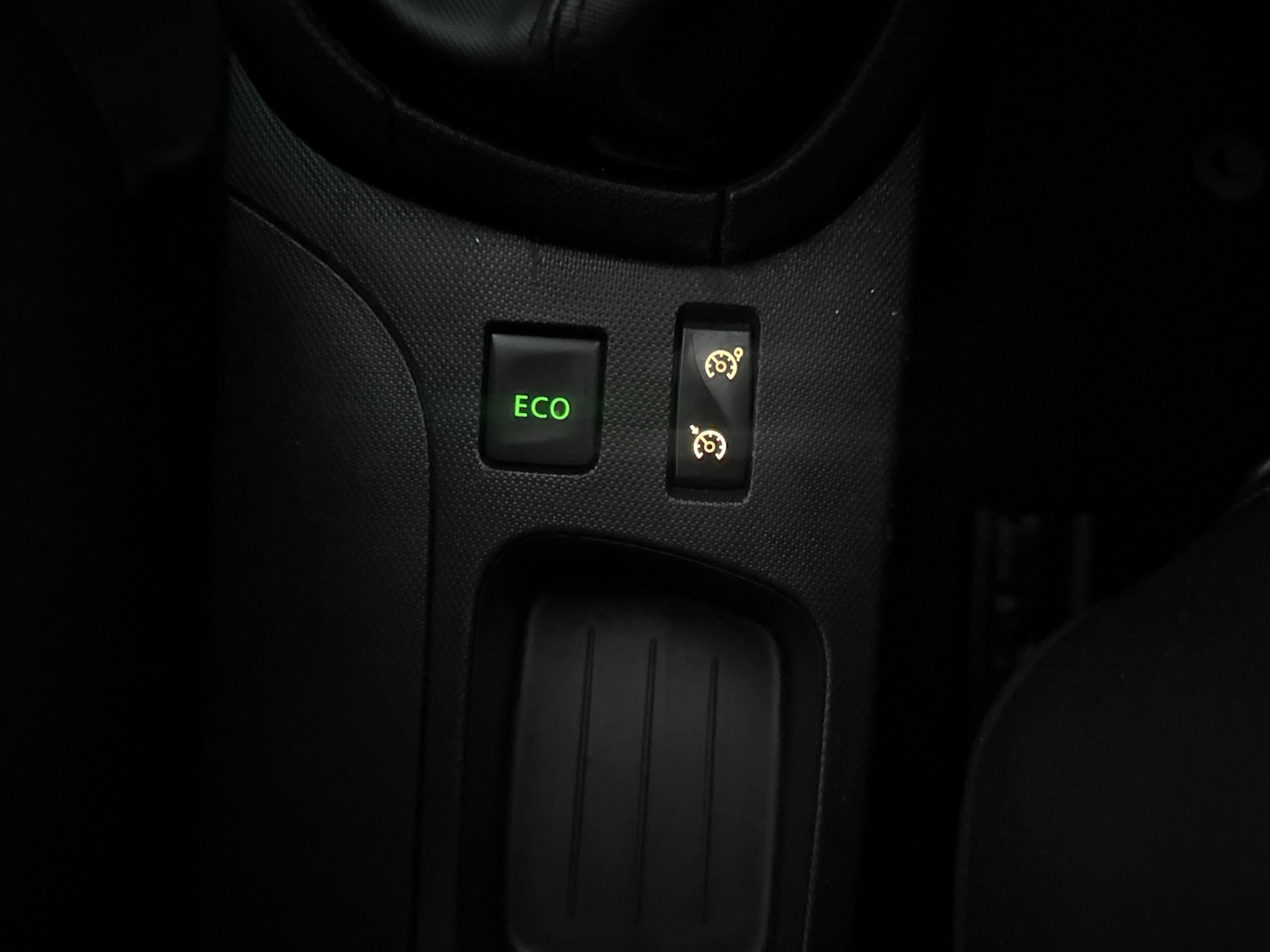 Used Renault Clio 2014 for sale - 76681666: Photo 27