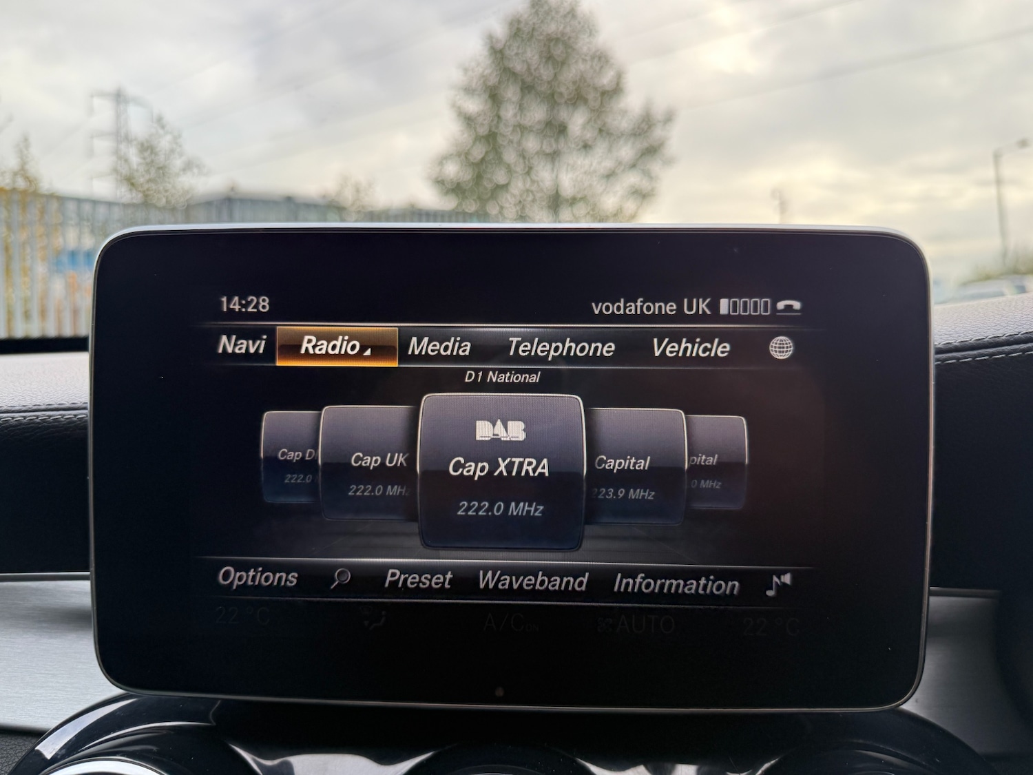 Used Mercedes-Benz C Class 2015 for sale - 76505049: Photo 28