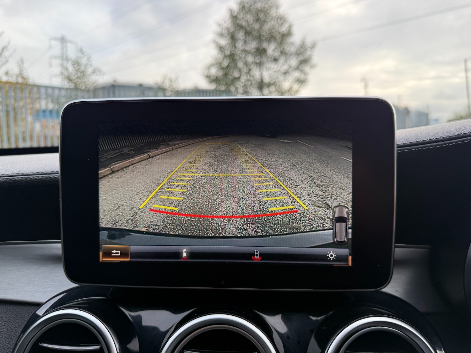 Used Mercedes-Benz C Class 2015 for sale - 76505049: Photo 29