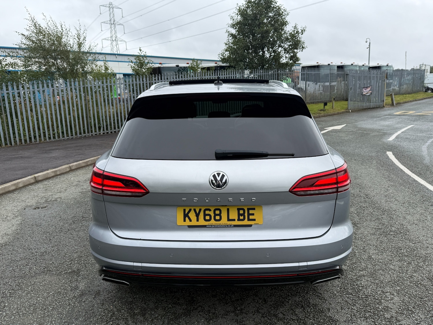 Used Volkswagen Touareg 2018 for sale - 76156652: Photo 4