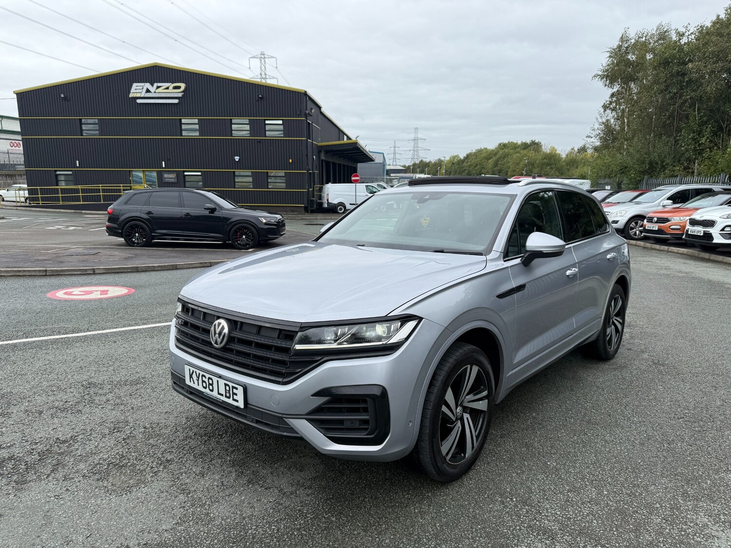 Used Volkswagen Touareg 2018 for sale - 76156652: Photo 7