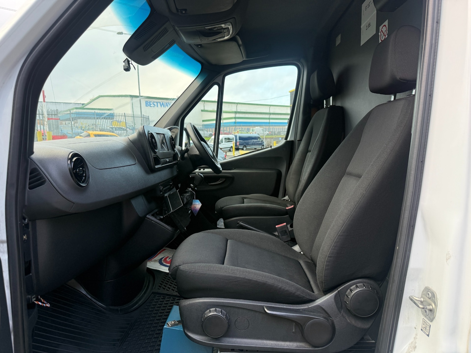 Used Mercedes-Benz Sprinter 2019 for sale - 76531468: Photo 9