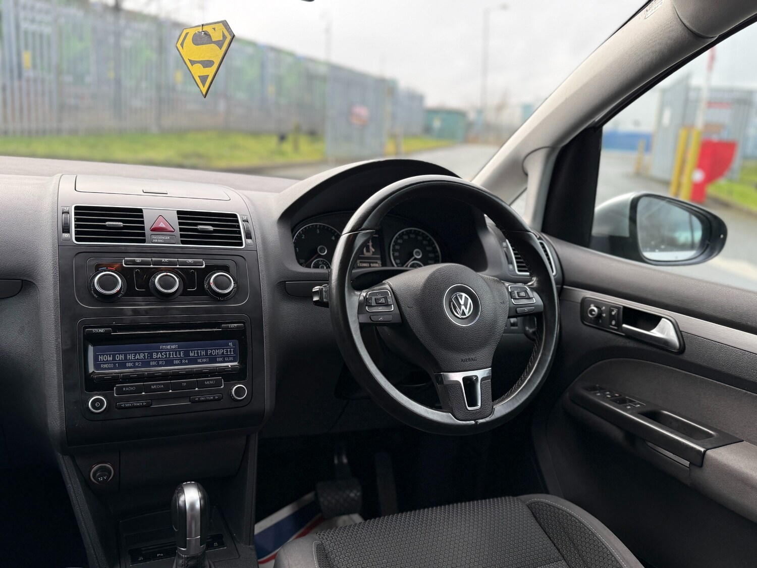 Used Volkswagen Touran 2014 for sale - 77489977: Photo 21