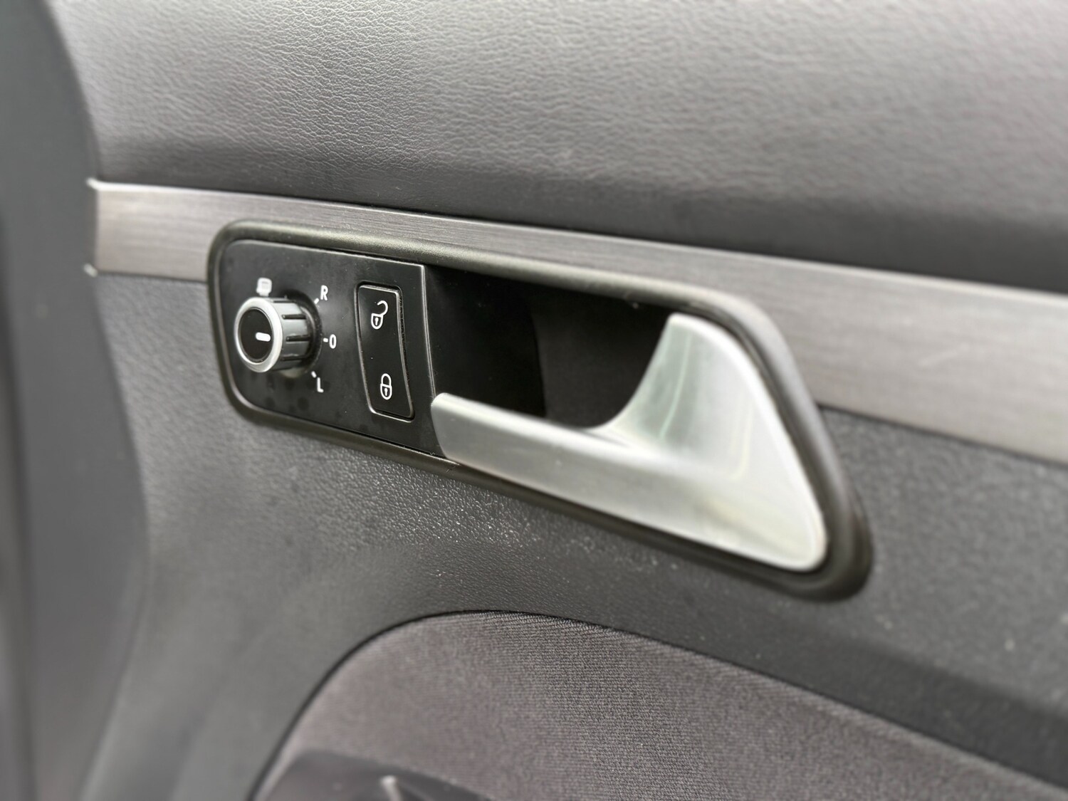 Used Volkswagen Touran 2014 for sale - 77489977: Photo 28