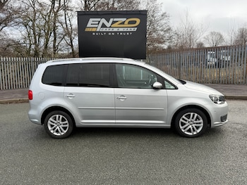 Used Volkswagen Touran 2014 for sale - 77489977: Photo