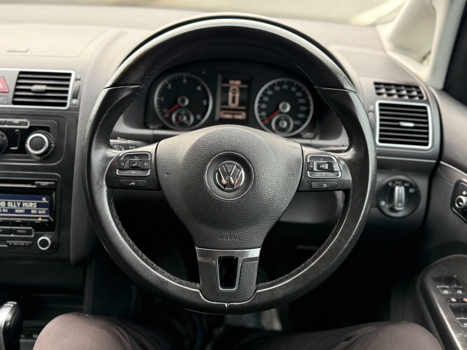 Used Volkswagen Touran 2014 for sale - 77489977: Photo 30