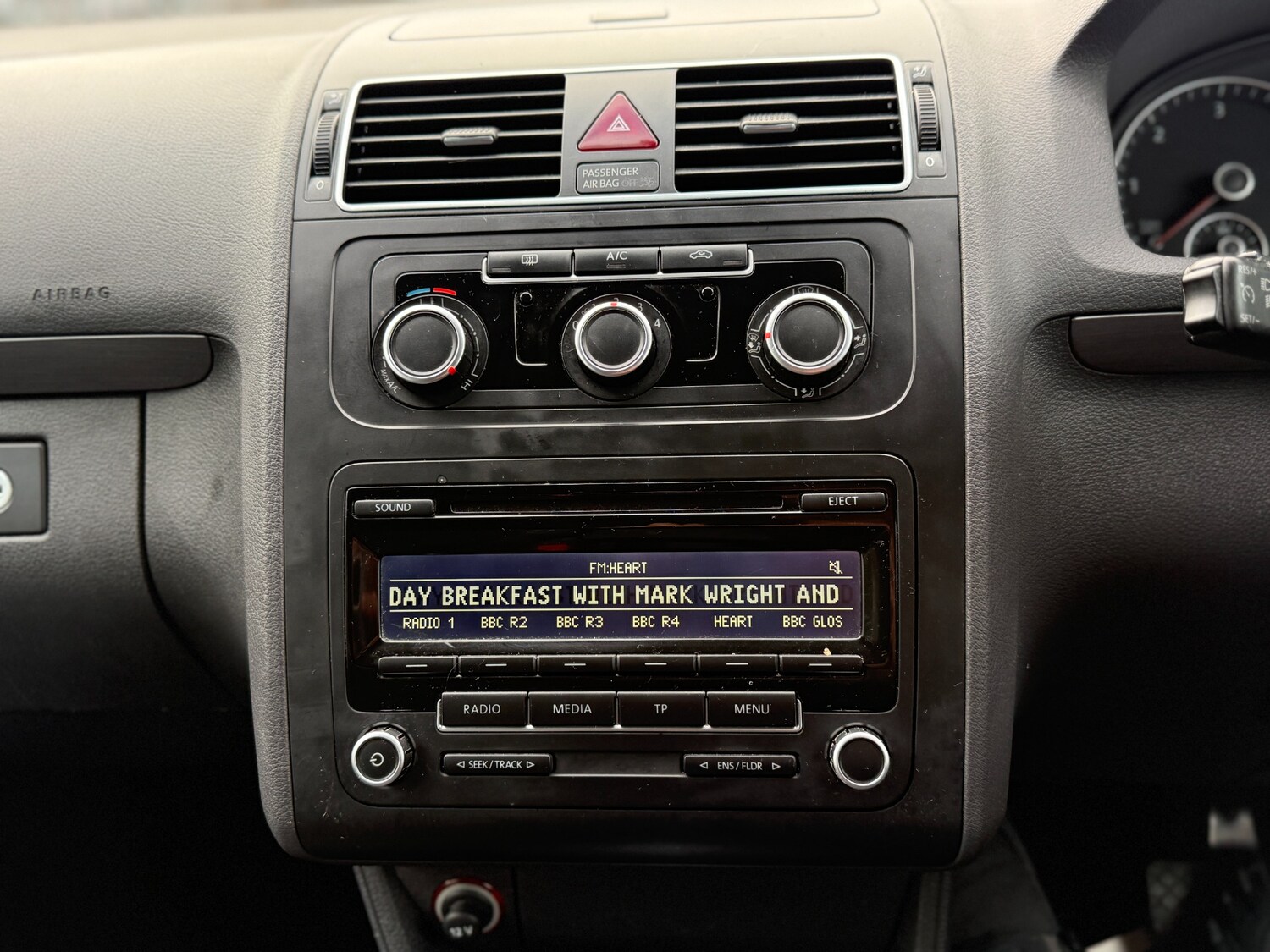 Used Volkswagen Touran 2014 for sale - 77489977: Photo 33