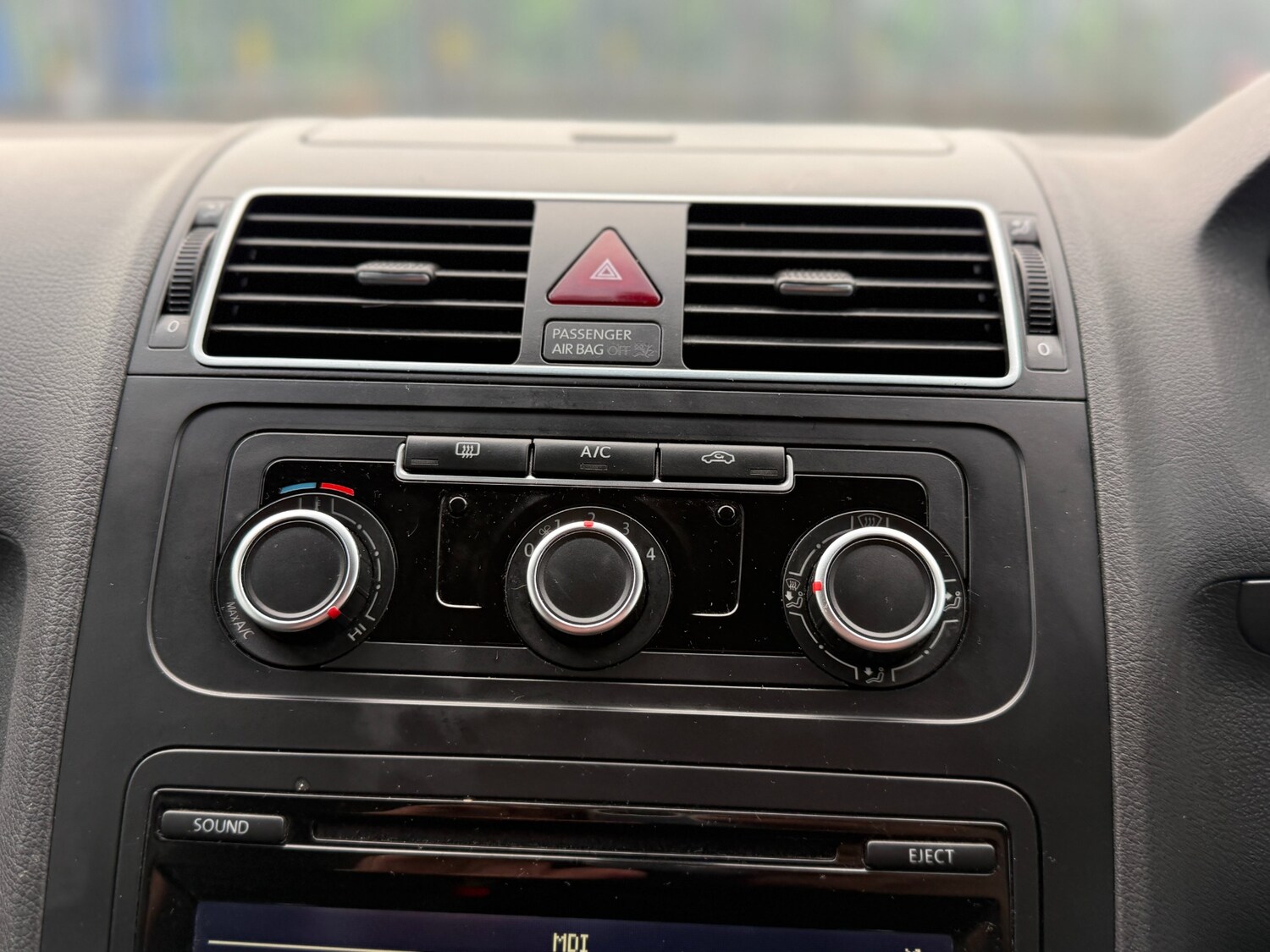 Used Volkswagen Touran 2014 for sale - 77489977: Photo 35