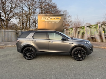 Used Land Rover Discovery Sport 2016 for sale - 77976754: Photo