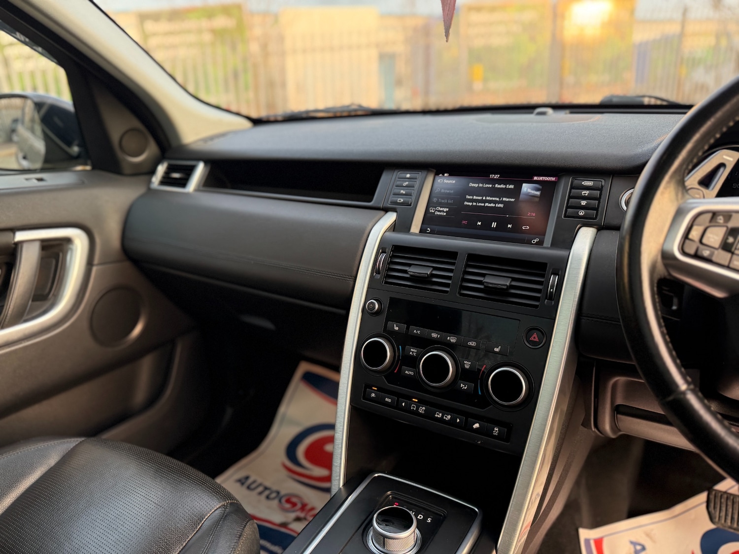 Used Land Rover Discovery Sport 2016 for sale - 77976754: Photo 24