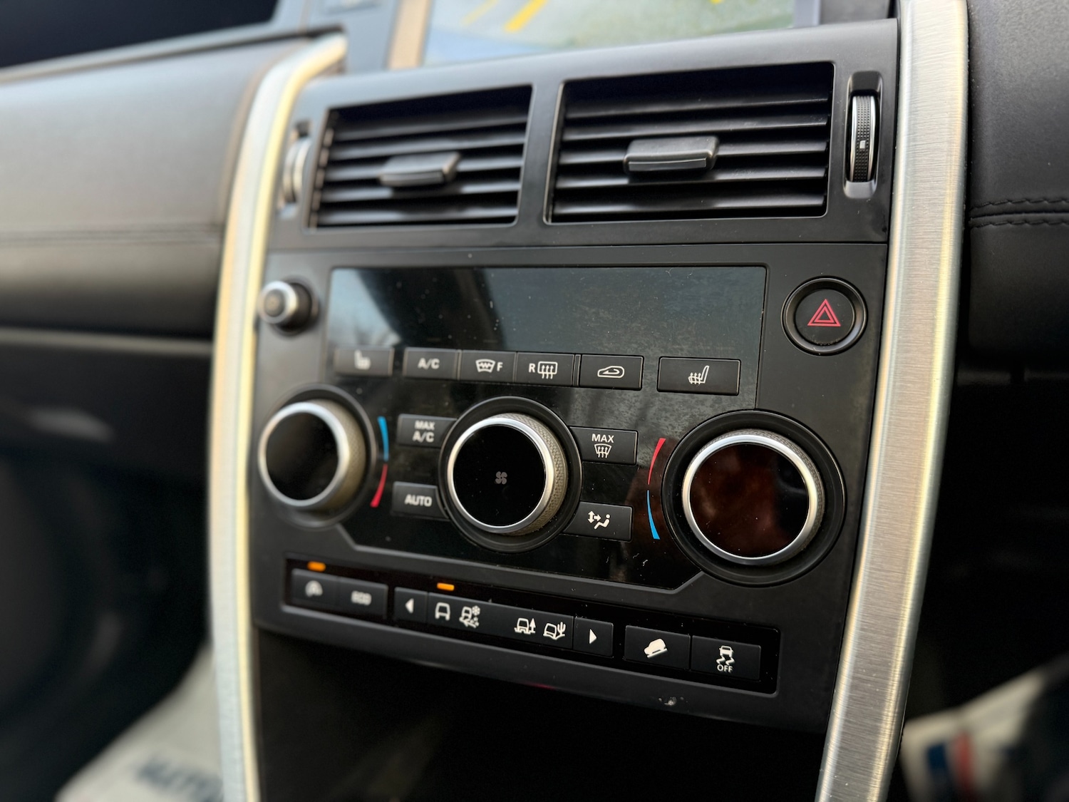 Used Land Rover Discovery Sport 2016 for sale - 77976754: Photo 28