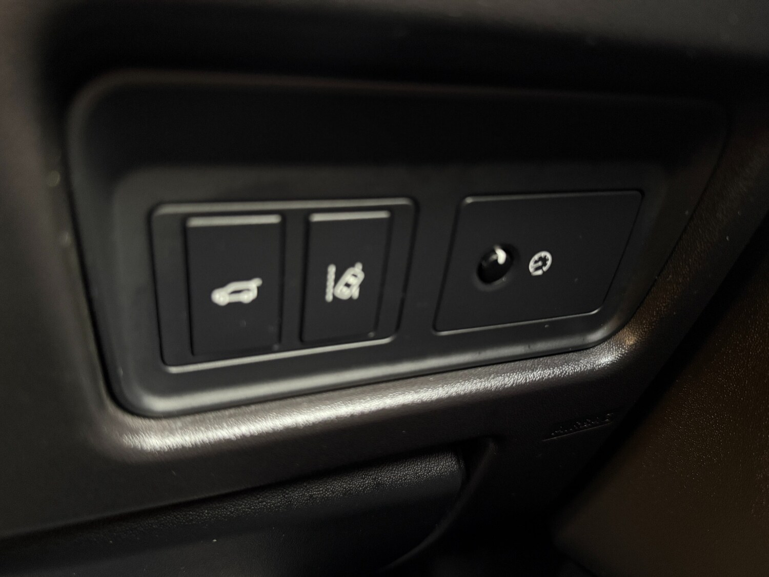 Used Land Rover Discovery Sport 2016 for sale - 77976754: Photo 32