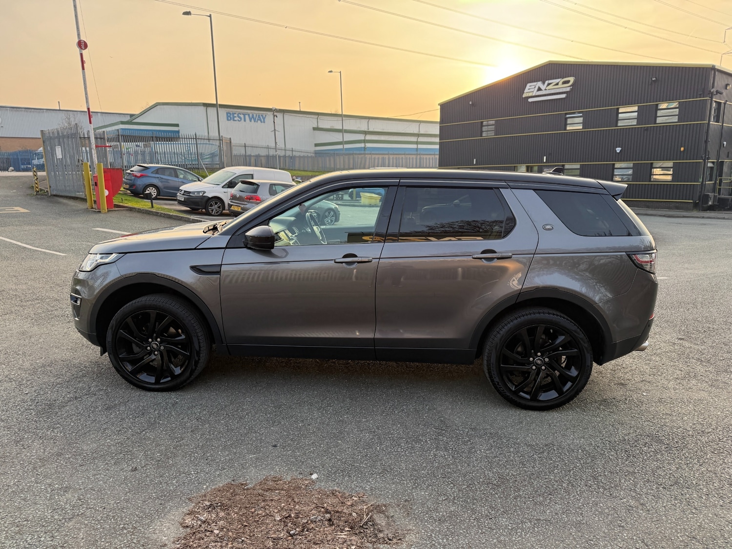 Used Land Rover Discovery Sport 2016 for sale - 77976754: Photo 5