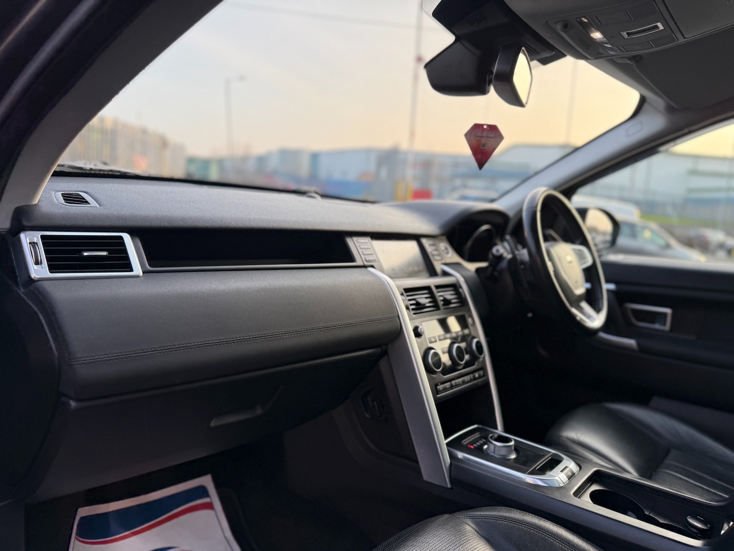 Used Land Rover Discovery Sport 2016 for sale - 77976754: Photo 9