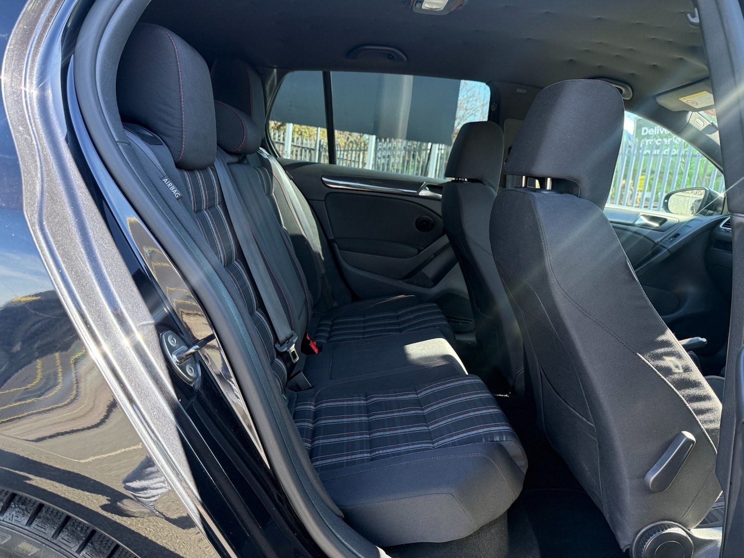 Used Volkswagen Golf 2009 for sale - 78150742: Photo 16