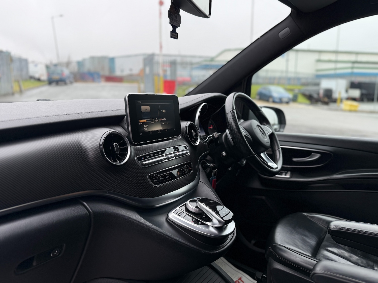 Used Mercedes-Benz V-Class 2019 for sale - 77518996: Photo 15