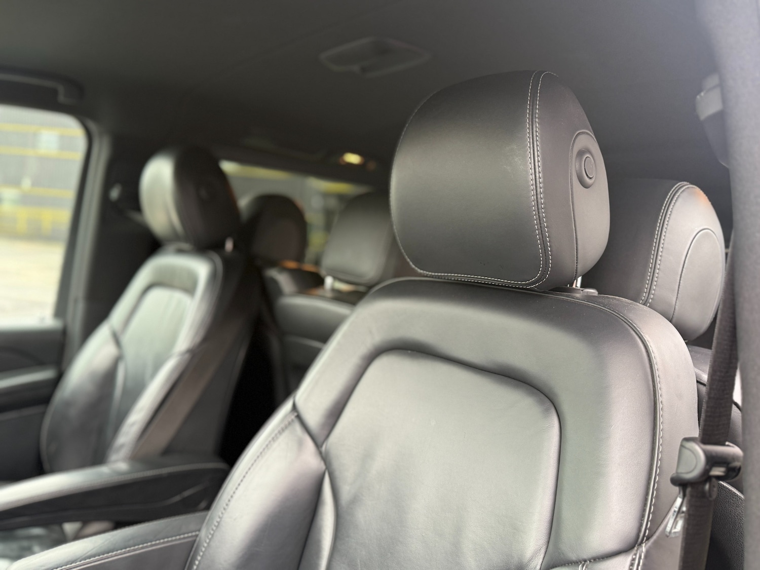 Used Mercedes-Benz V-Class 2019 for sale - 77518996: Photo 16