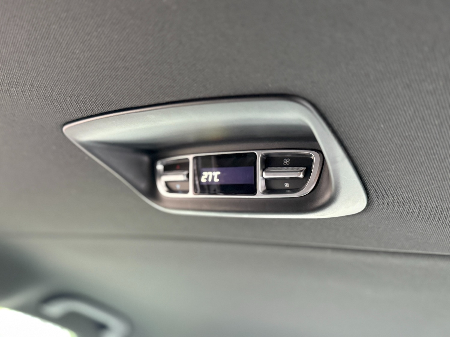 Used Mercedes-Benz V-Class 2019 for sale - 77518996: Photo 28