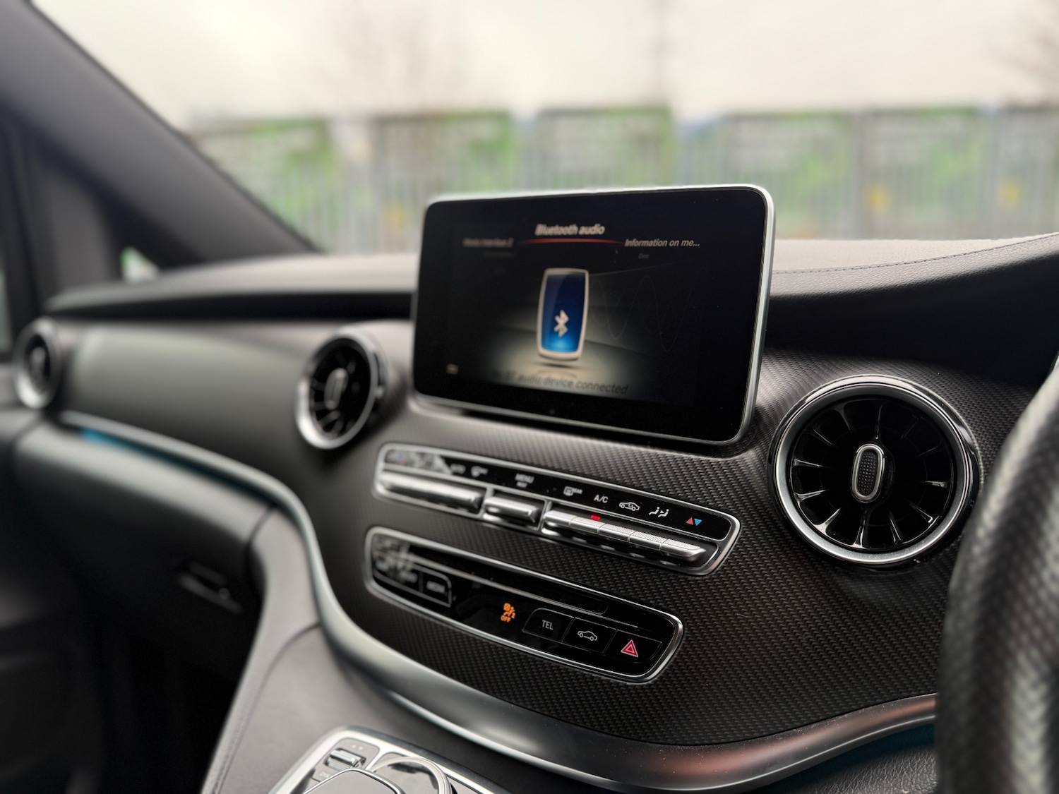 Used Mercedes-Benz V-Class 2019 for sale - 77518996: Photo 41