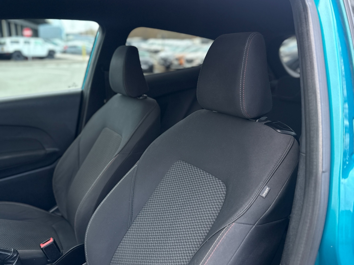 Used Ford Fiesta 2018 for sale - 77113333: Photo 11