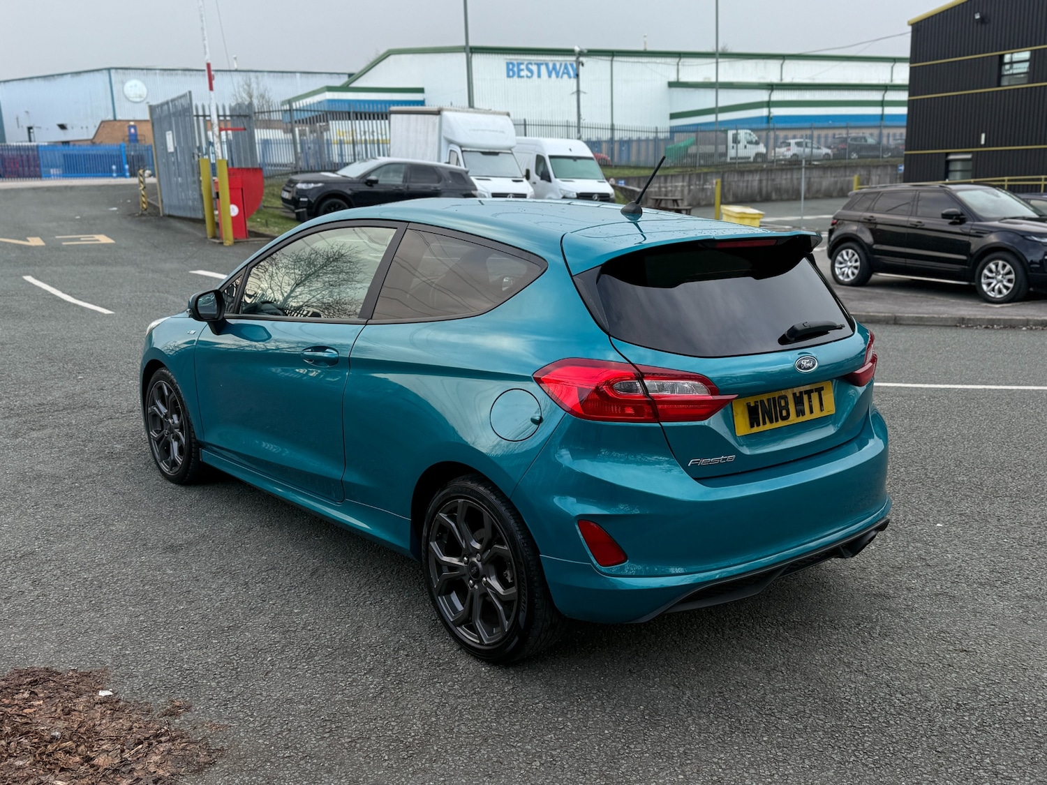 Used Ford Fiesta 2018 for sale - 77113333: Photo 6