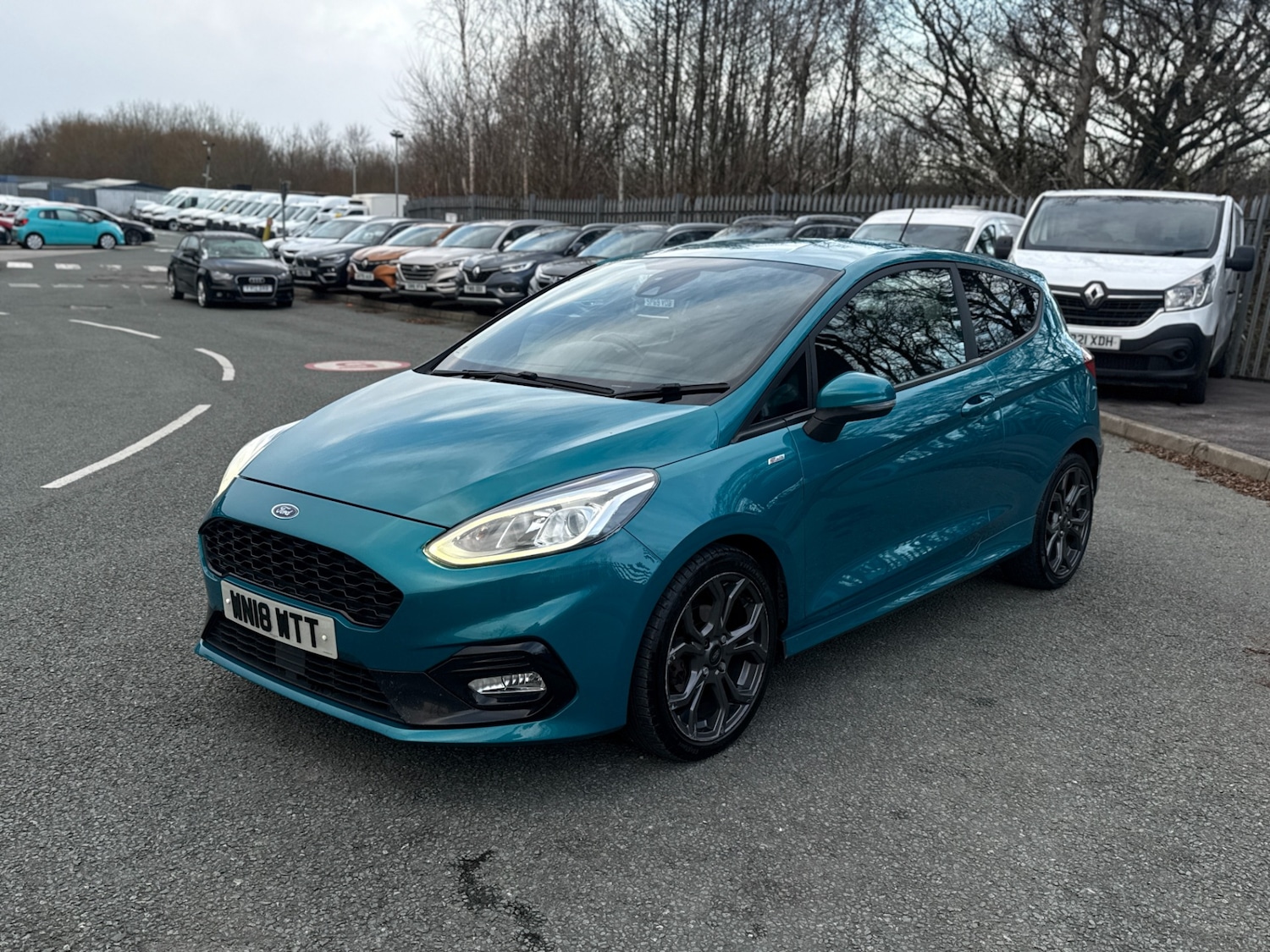 Used Ford Fiesta 2018 for sale - 77113333: Photo 8