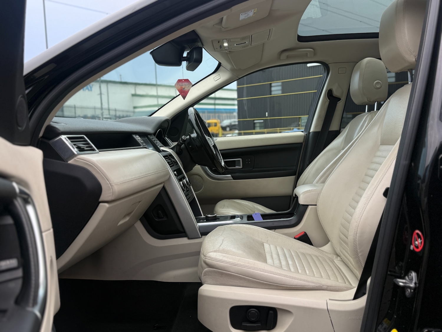 Used Land Rover Discovery Sport 2018 for sale - 77324534: Photo 13