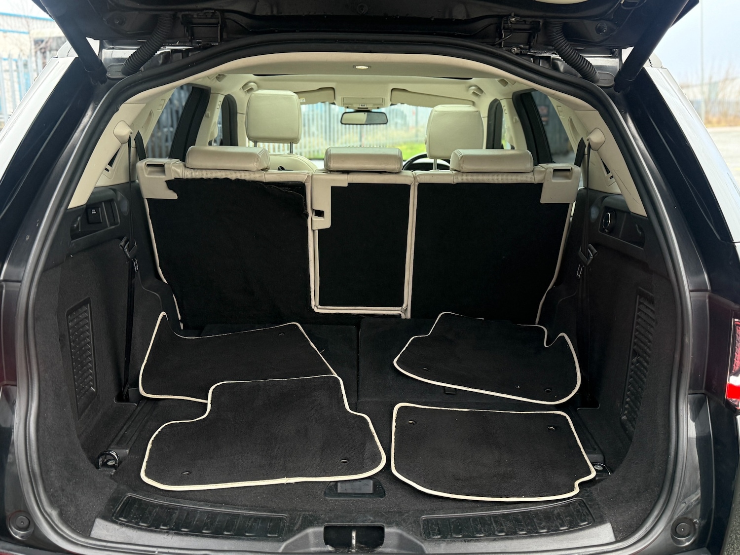 Used Land Rover Discovery Sport 2018 for sale - 77324534: Photo 21