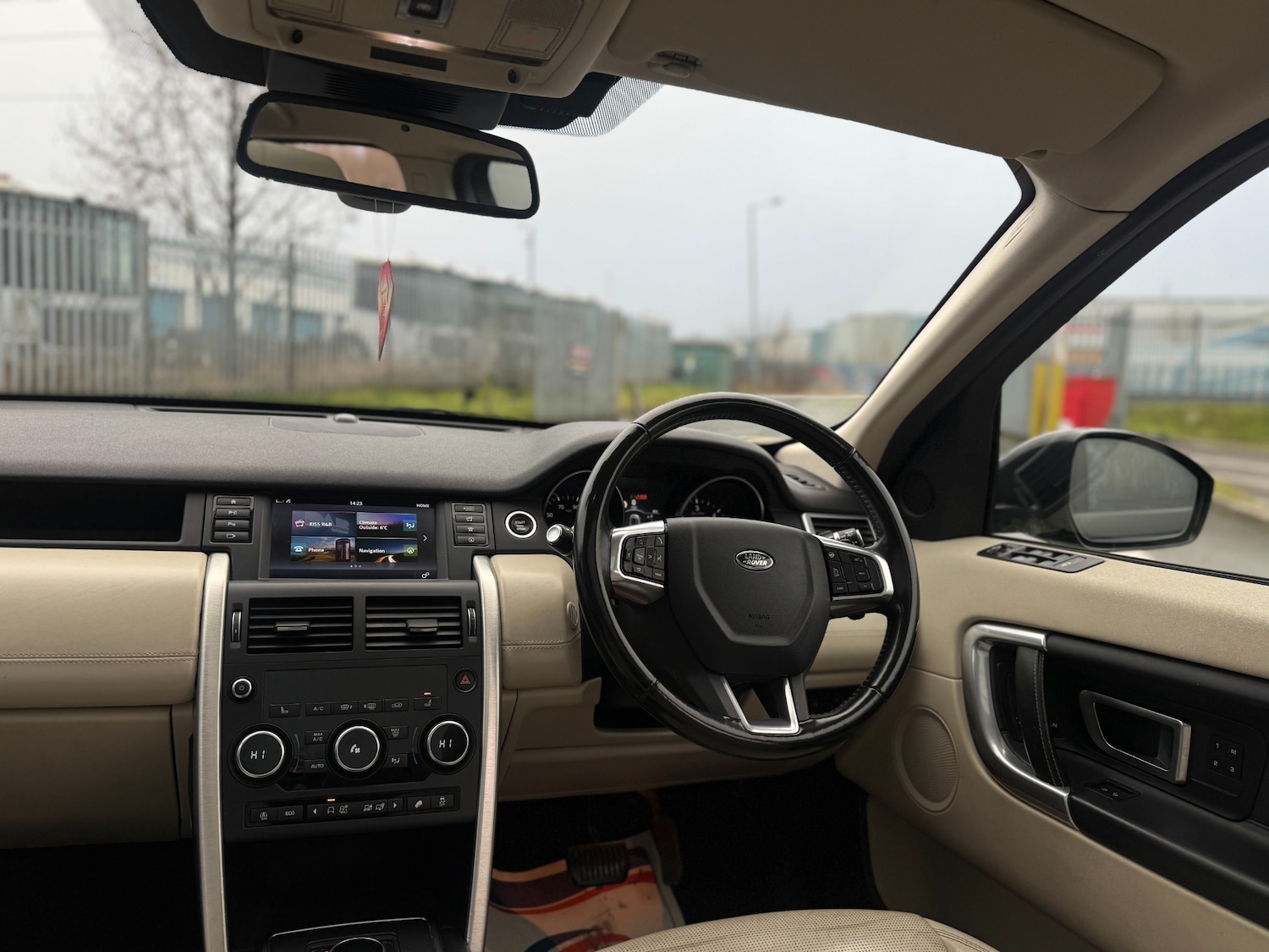 Used Land Rover Discovery Sport 2018 for sale - 77324534: Photo 28