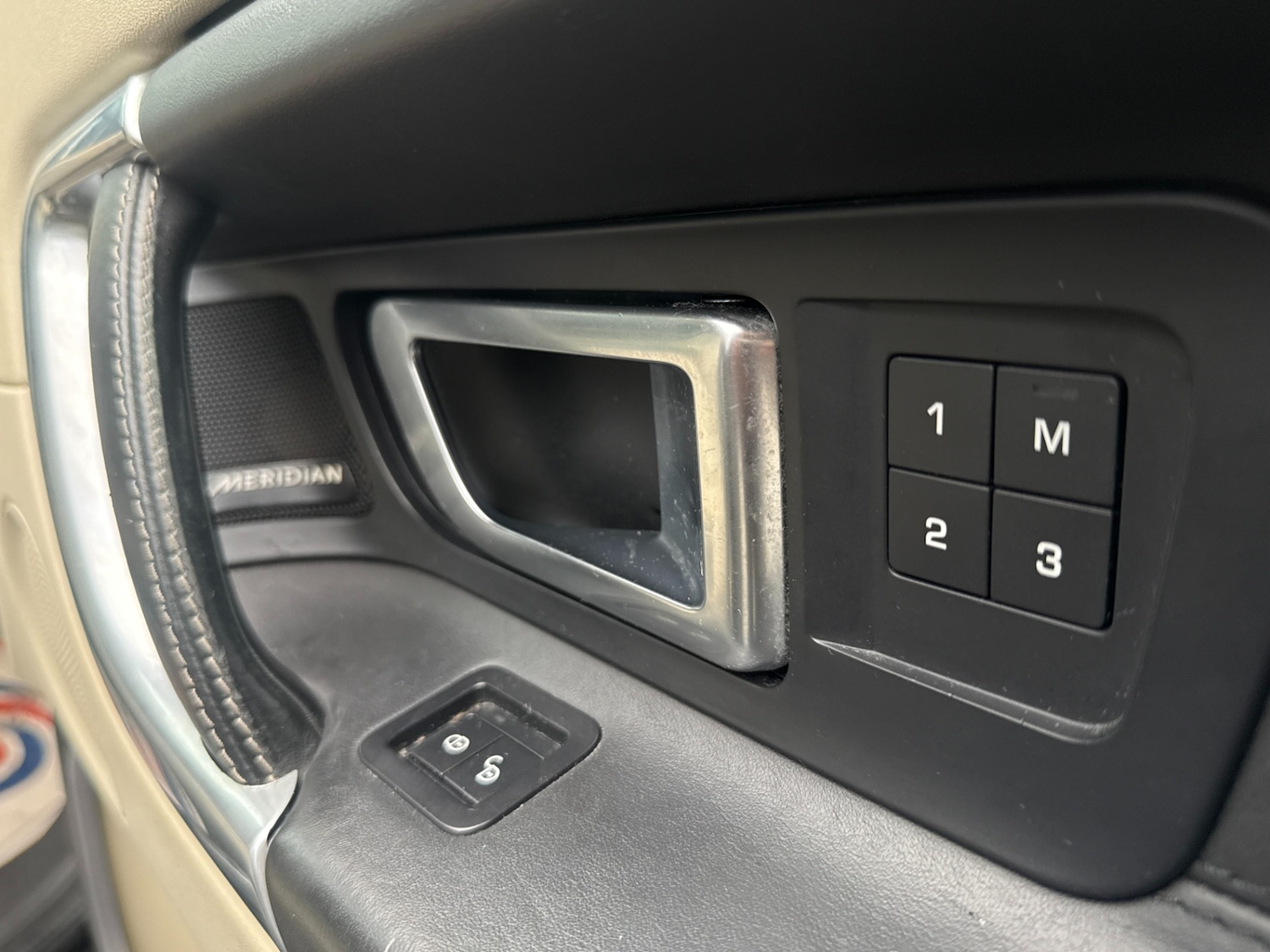 Used Land Rover Discovery Sport 2018 for sale - 77324534: Photo 34