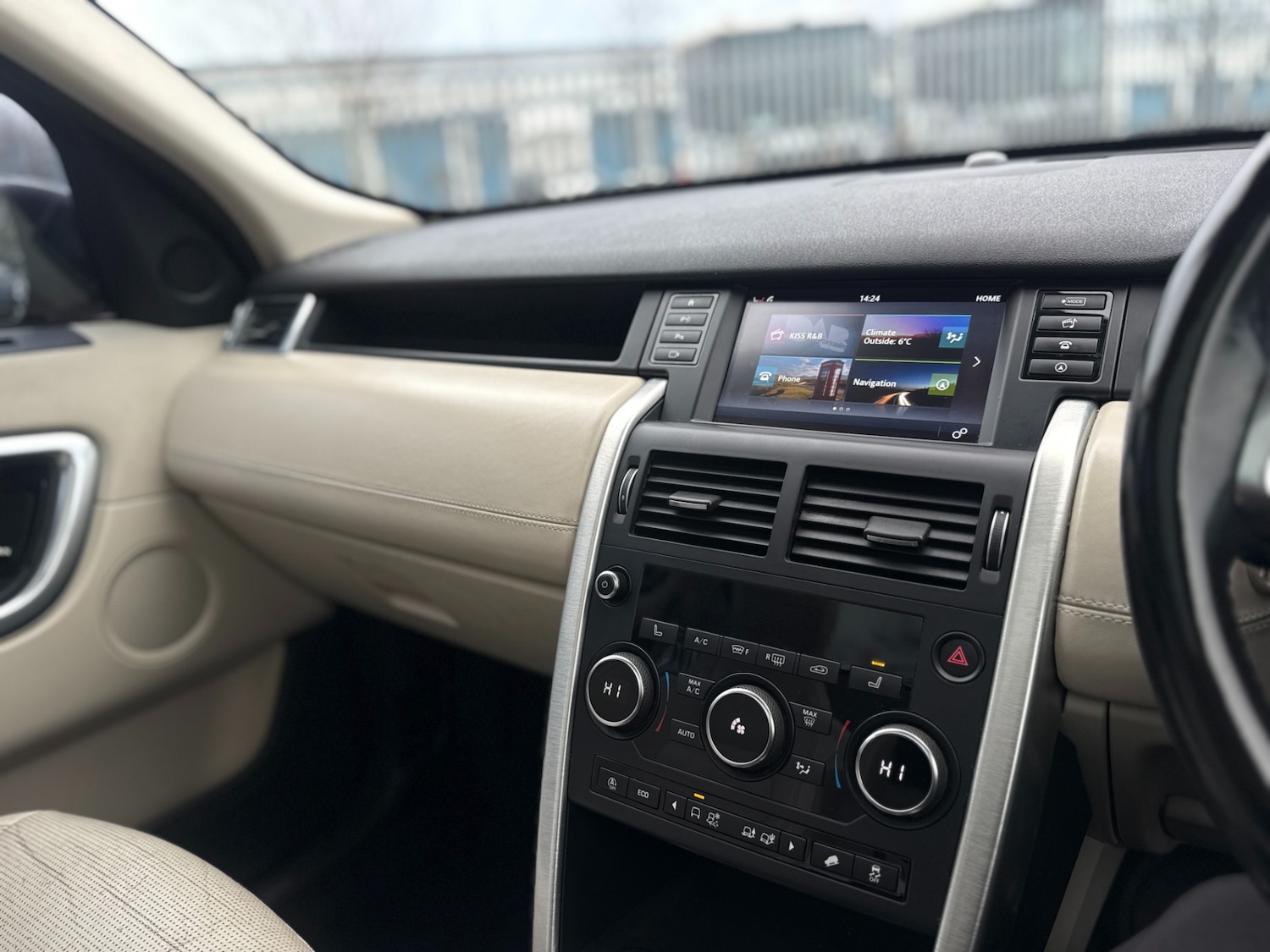 Used Land Rover Discovery Sport 2018 for sale - 77324534: Photo 38